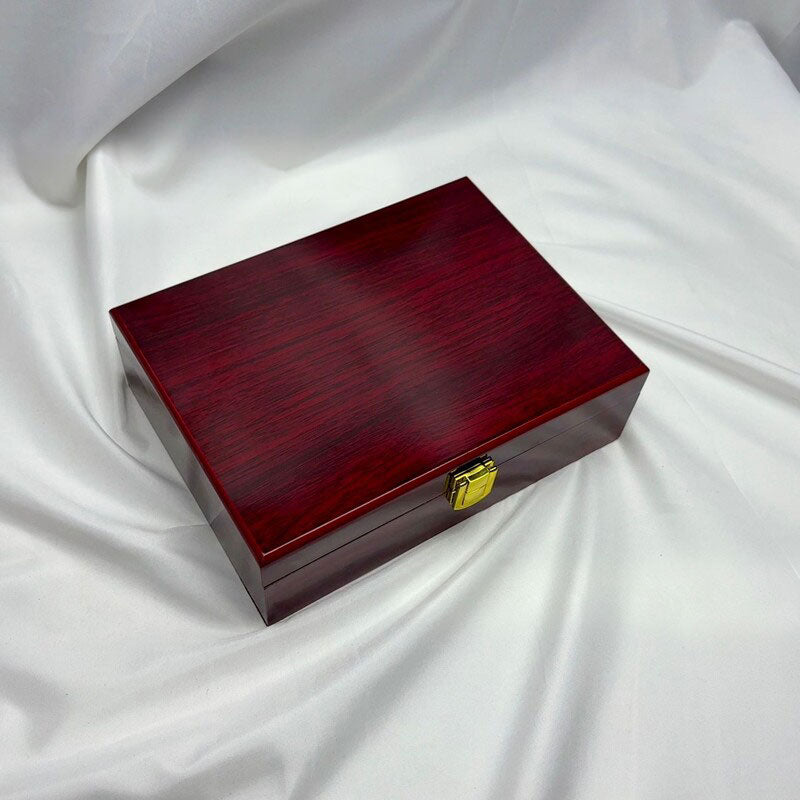 Classic Wooden Jewelry Box With Lock And Elegant Storage Compartment